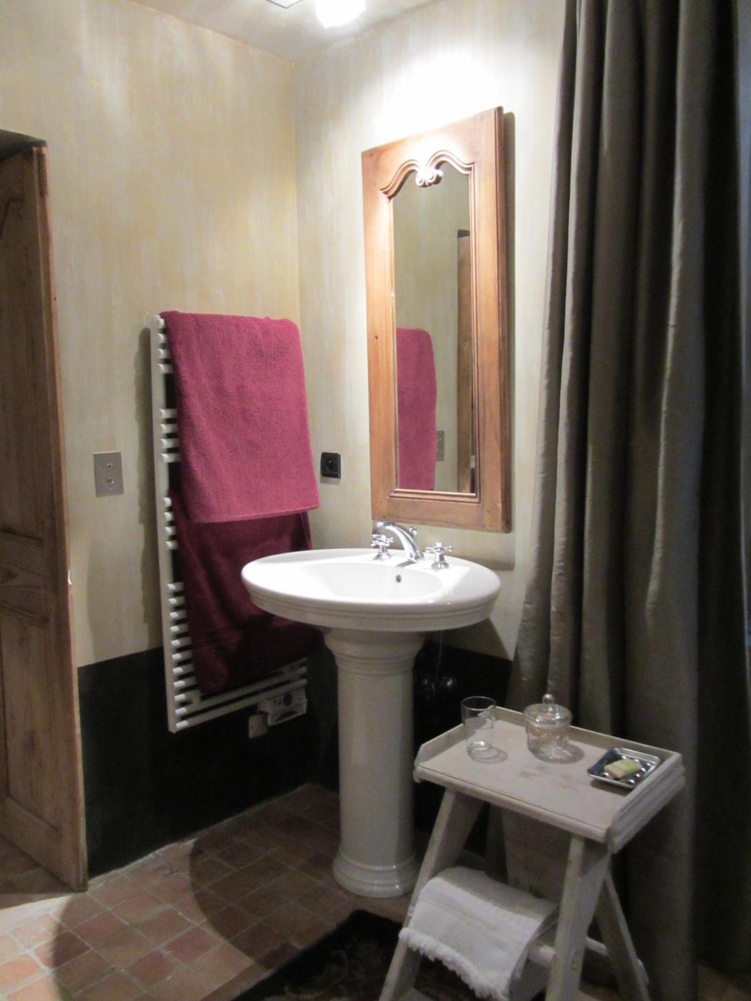 Les Rosees Mougins Exteriör bild