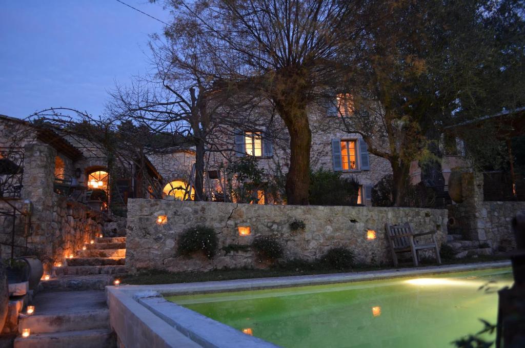 Les Rosees Mougins Exteriör bild