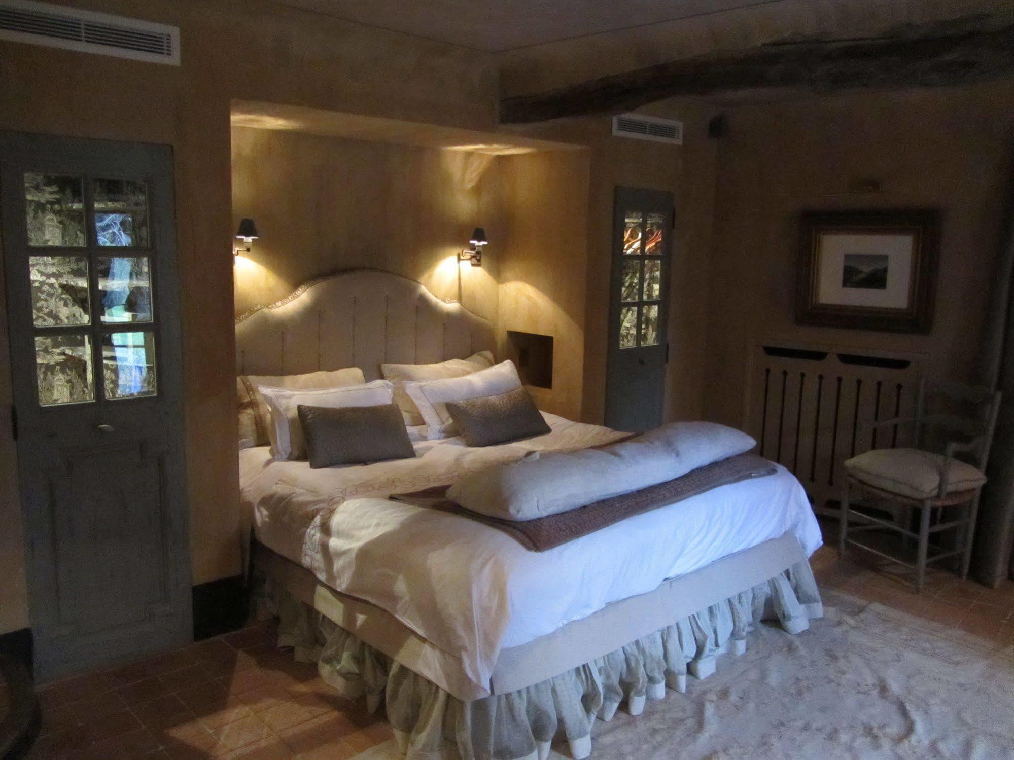 Les Rosees Mougins Exteriör bild