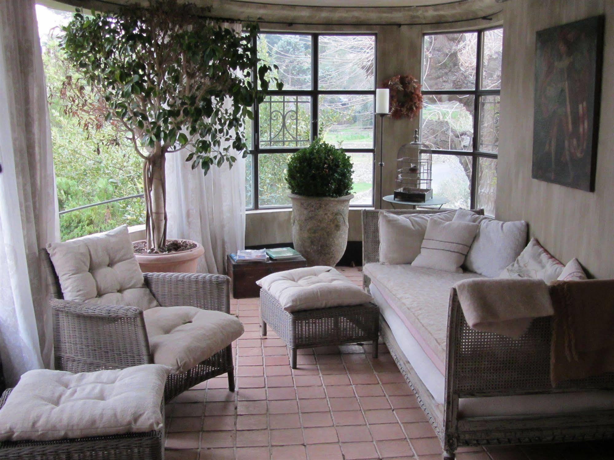 Les Rosees Mougins Exteriör bild